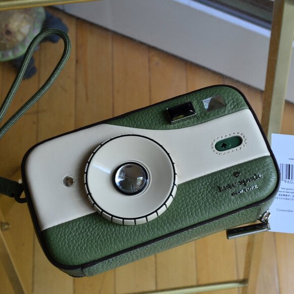 Kate Spade KL917 Picture This Camera Wristlet - Picture 1 of 9